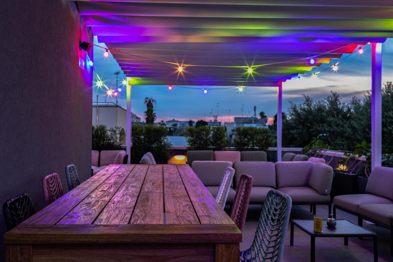 Arryvo Hotel Лечче Экстерьер фото