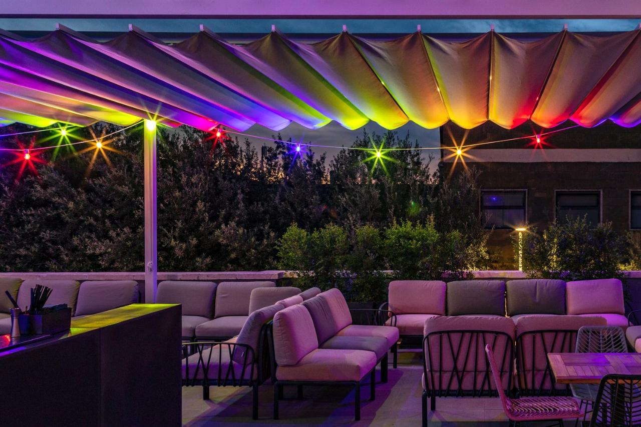 Arryvo Hotel Лечче Экстерьер фото