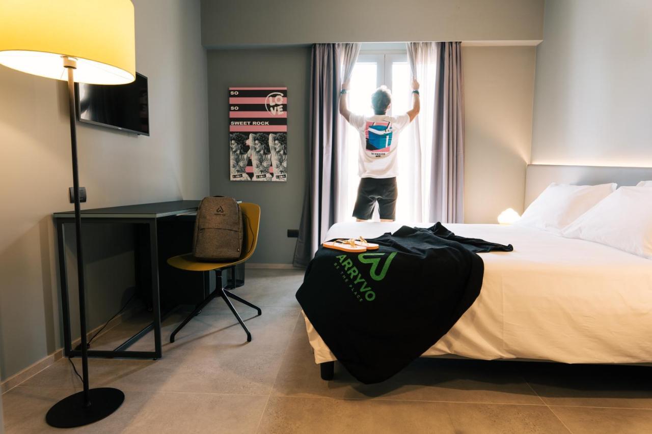 Arryvo Hotel Лечче Экстерьер фото