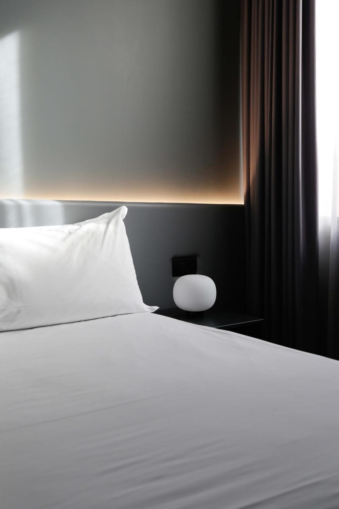 Arryvo Hotel Лечче Экстерьер фото
